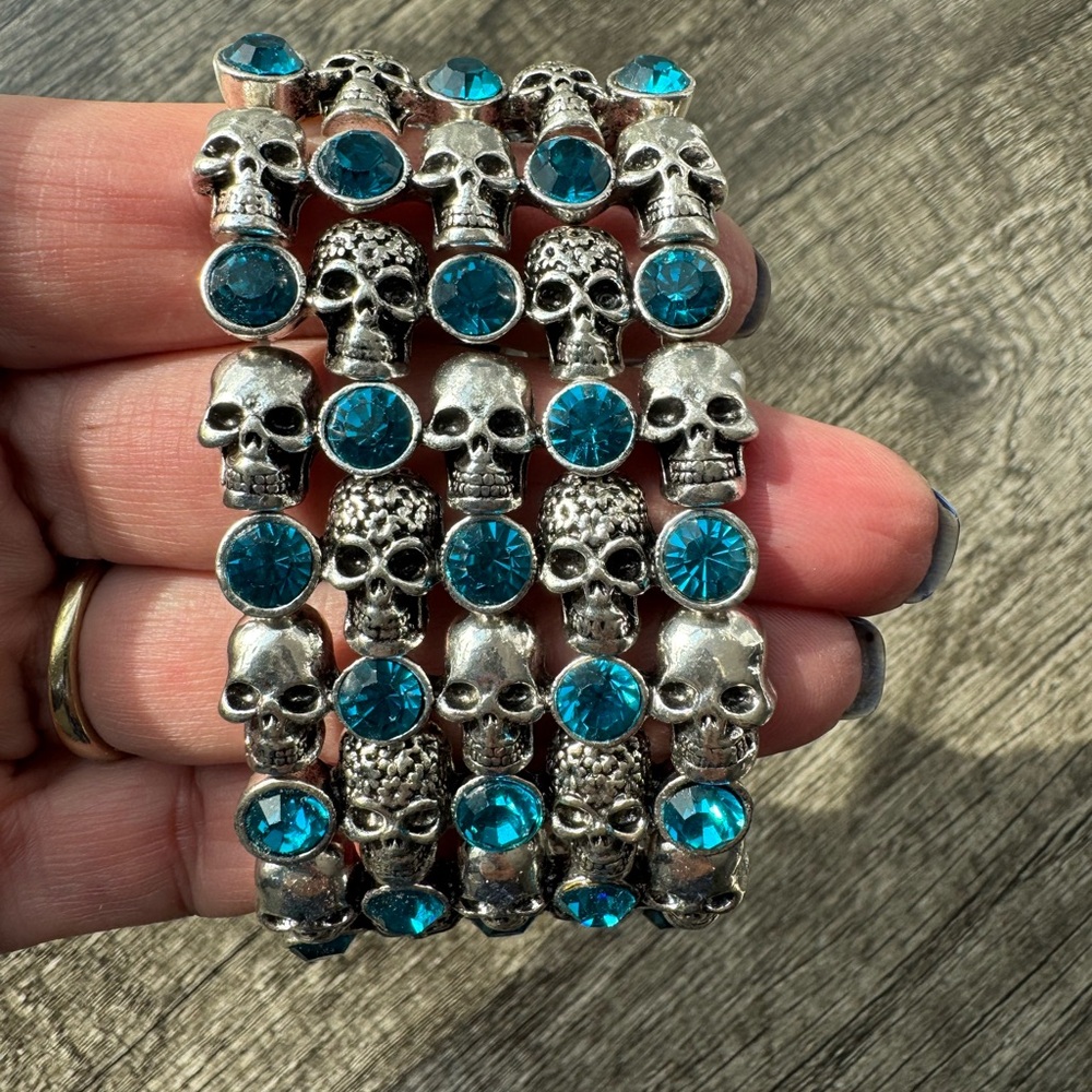 Skull Bracelet (Stretchy)💀